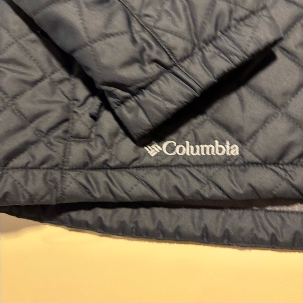 Columbia Womens Quilted Black Puffer Jacket - Picture 6 of 8